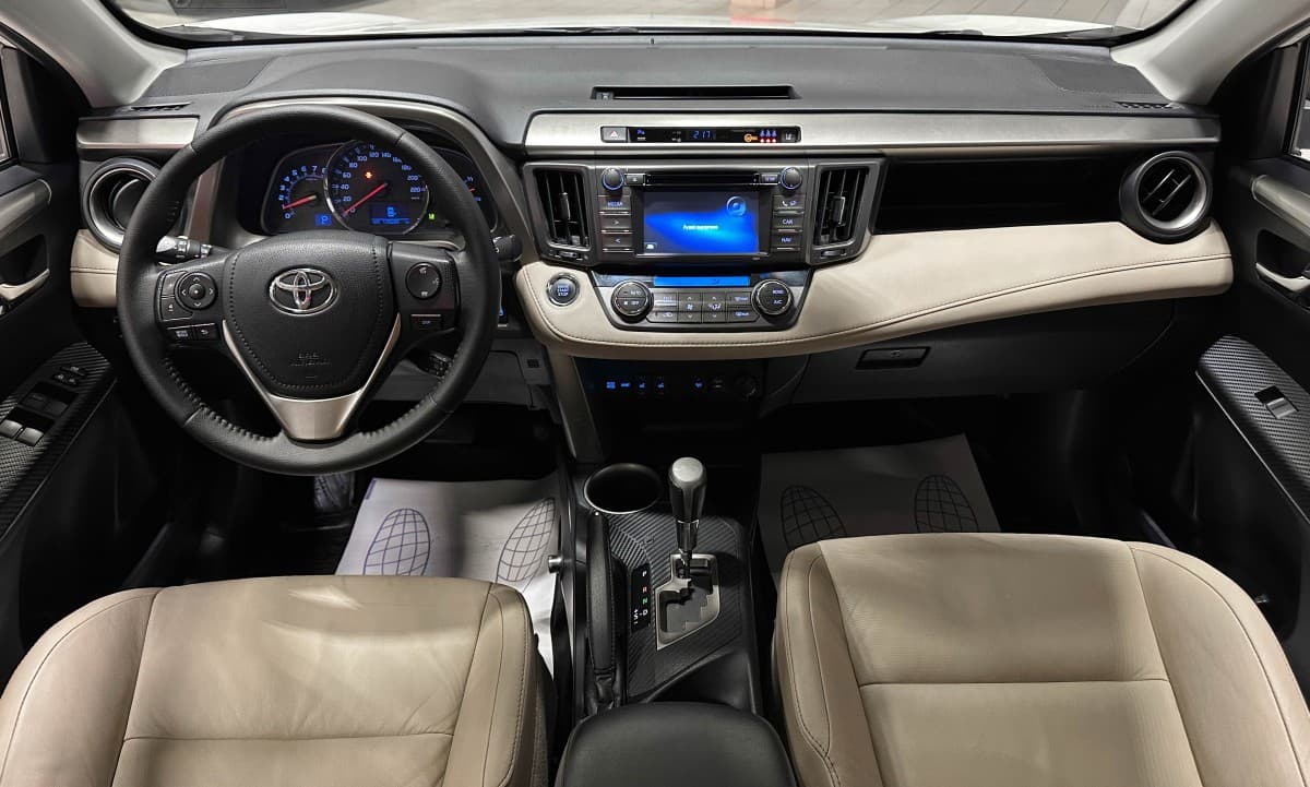 Toyota RAV4 - фото 25