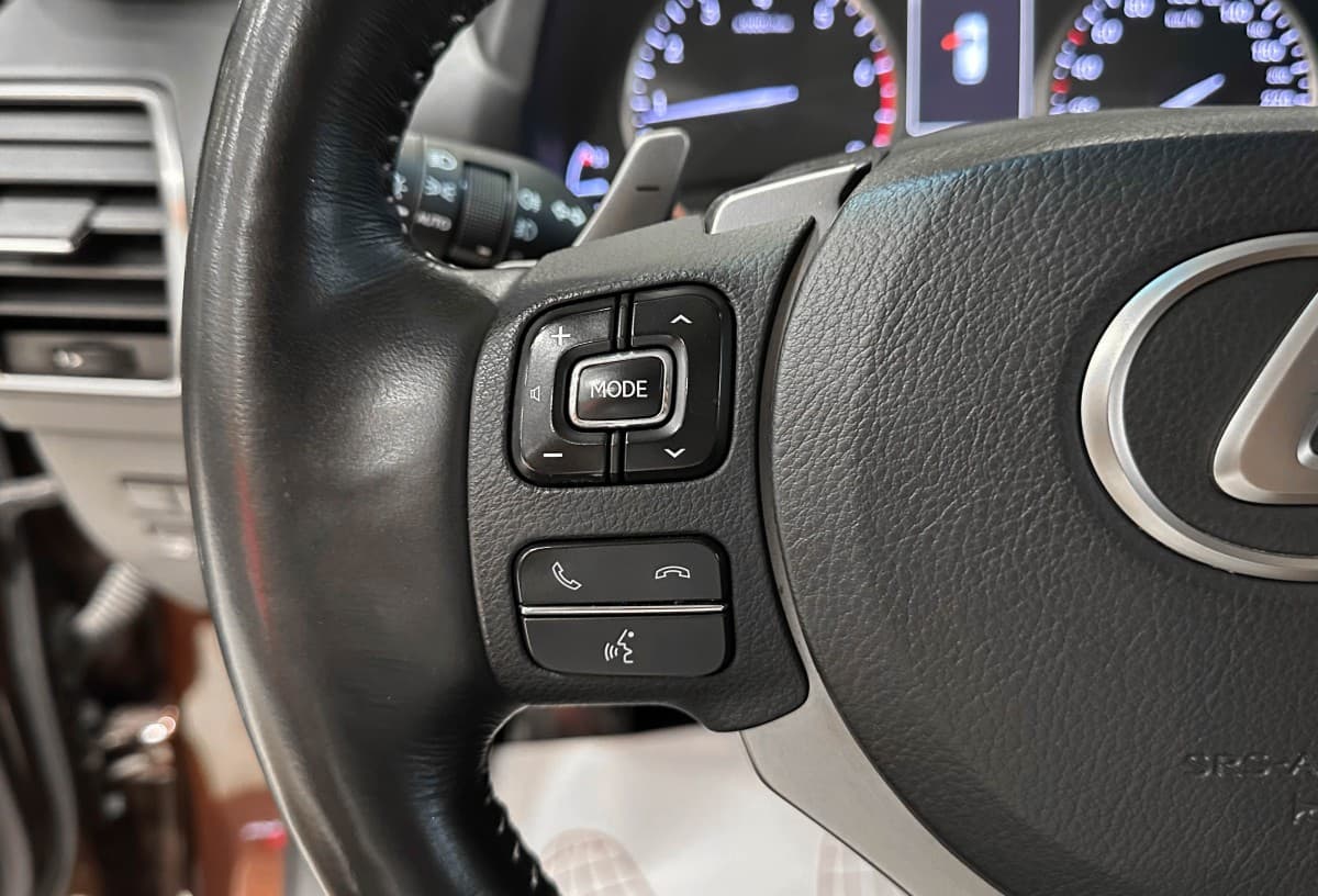 Lexus NX300 - фото 20