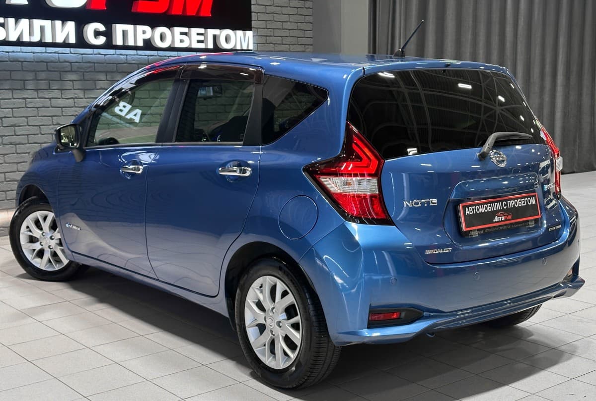 Nissan Note Hybrid - фото 9