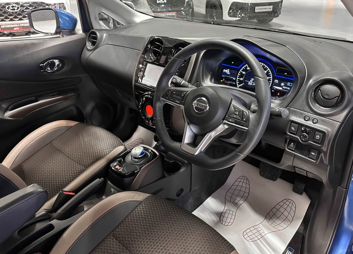 Nissan Note Hybrid - фото 16