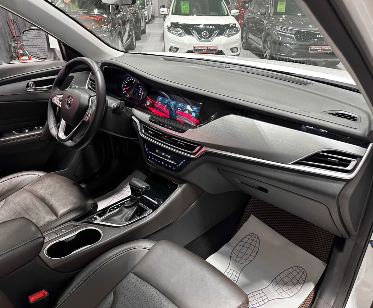 Changan CS35 Plus - фото 11