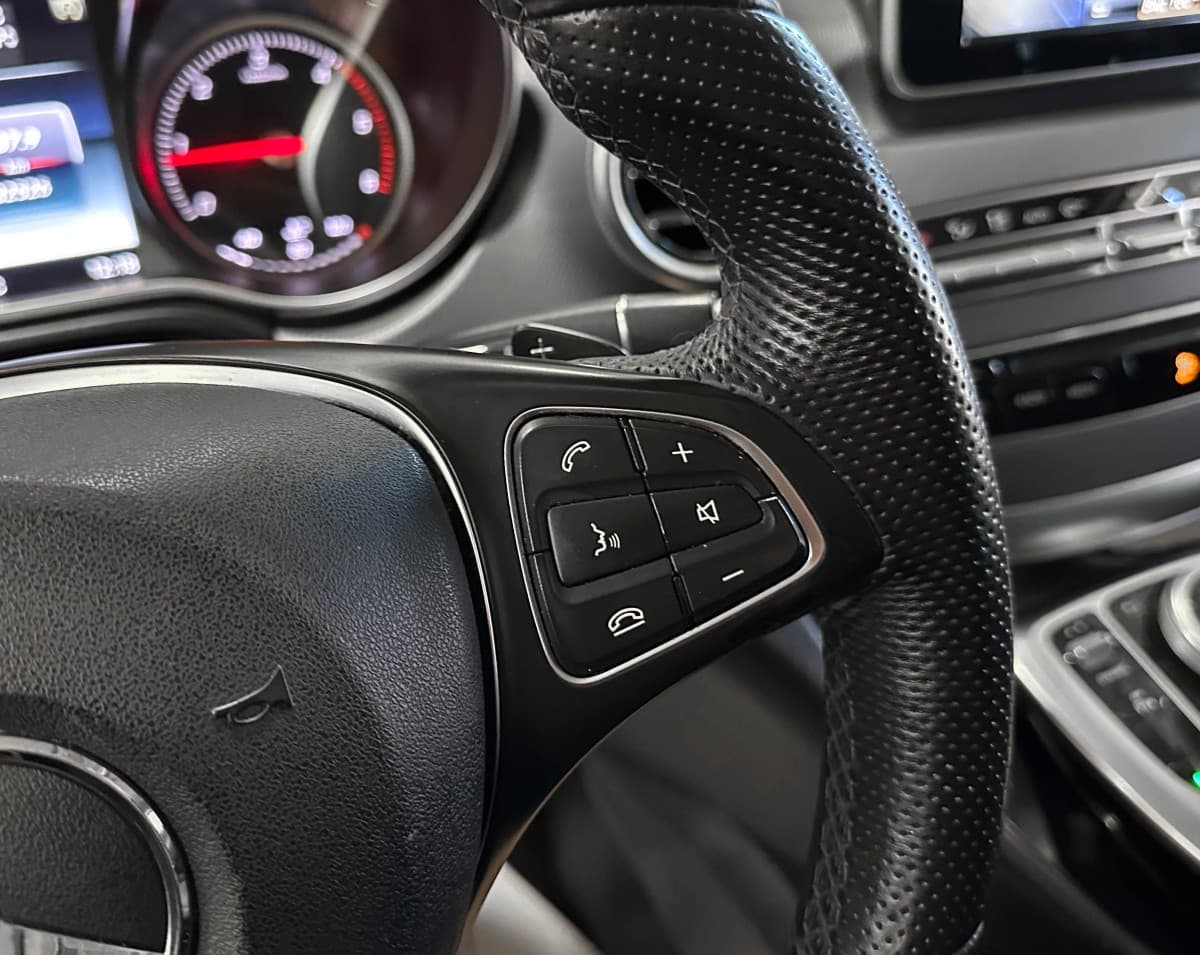 Mercedes-Benz V-Класс - фото 23
