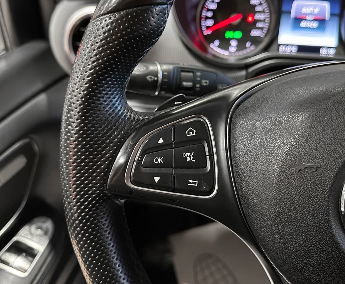 Mercedes-Benz V-Класс - фото 22