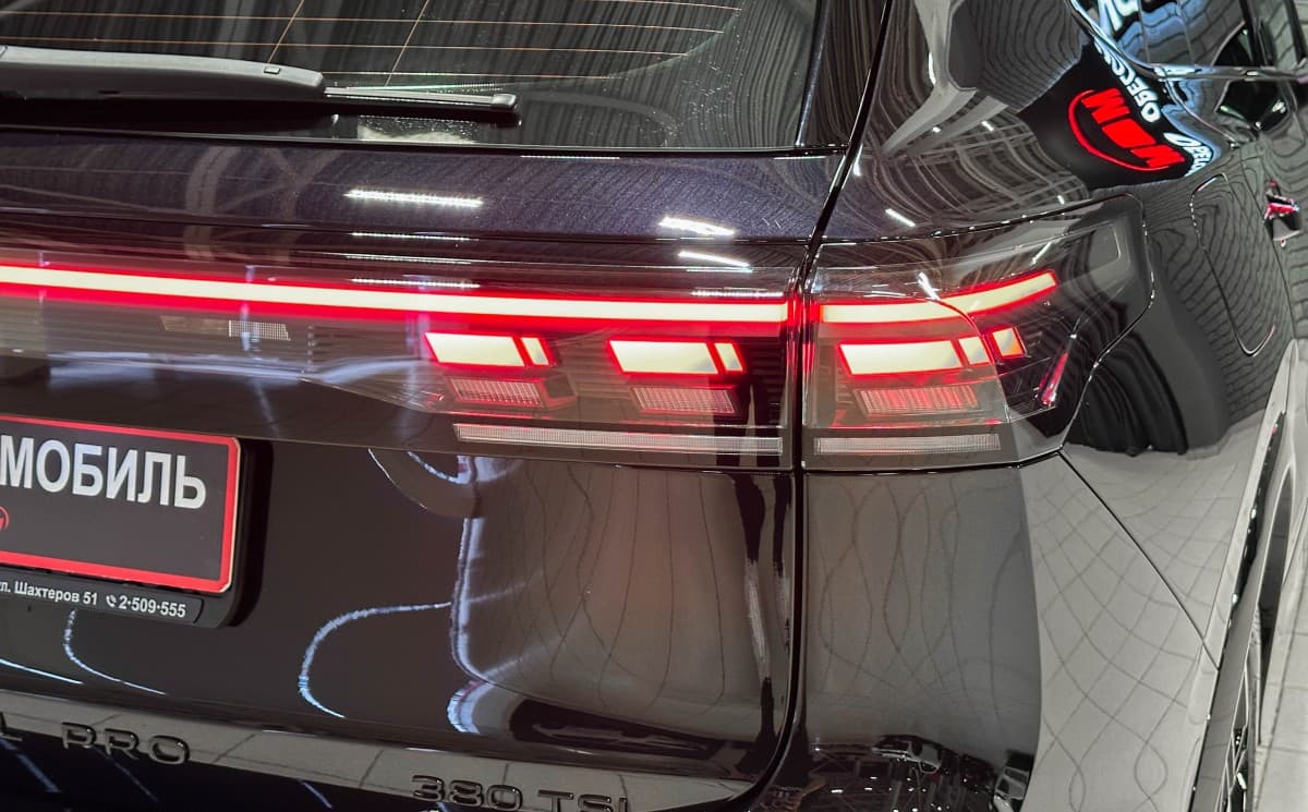 Volkswagen Tiguan L - фото 8
