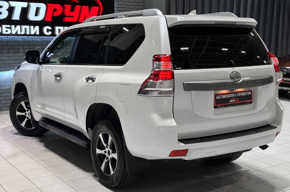 Toyota Land Cruiser Prado - фото 9