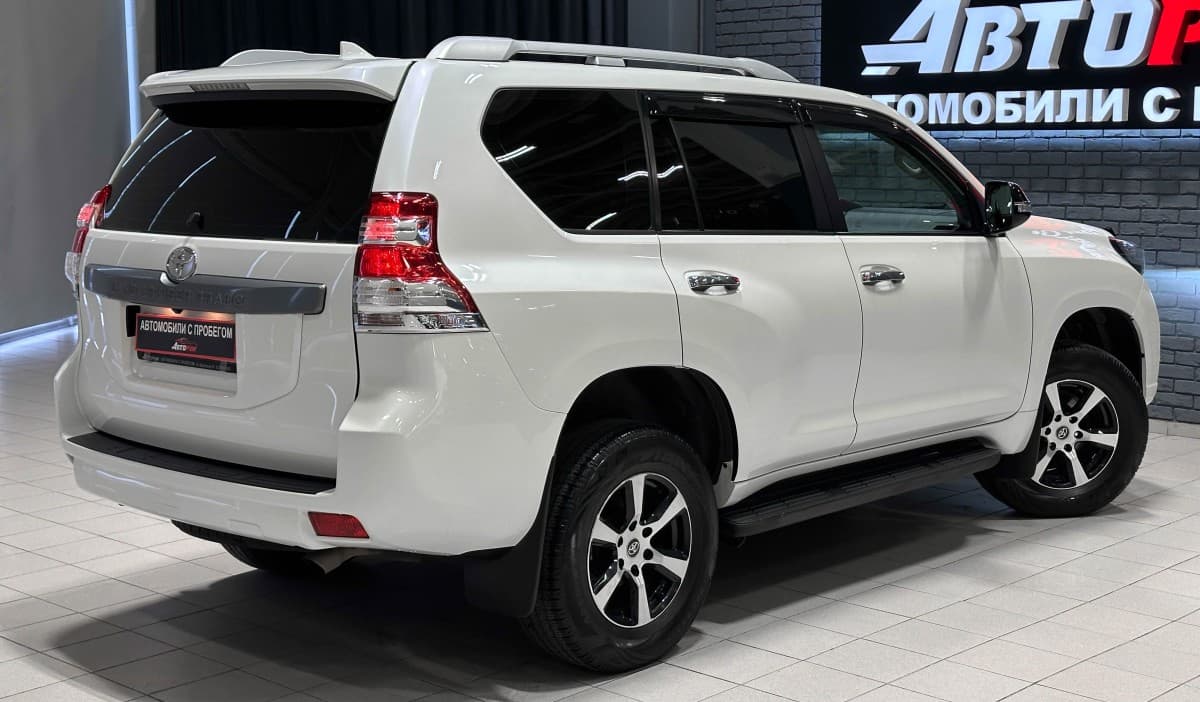 Toyota Land Cruiser Prado - фото 6