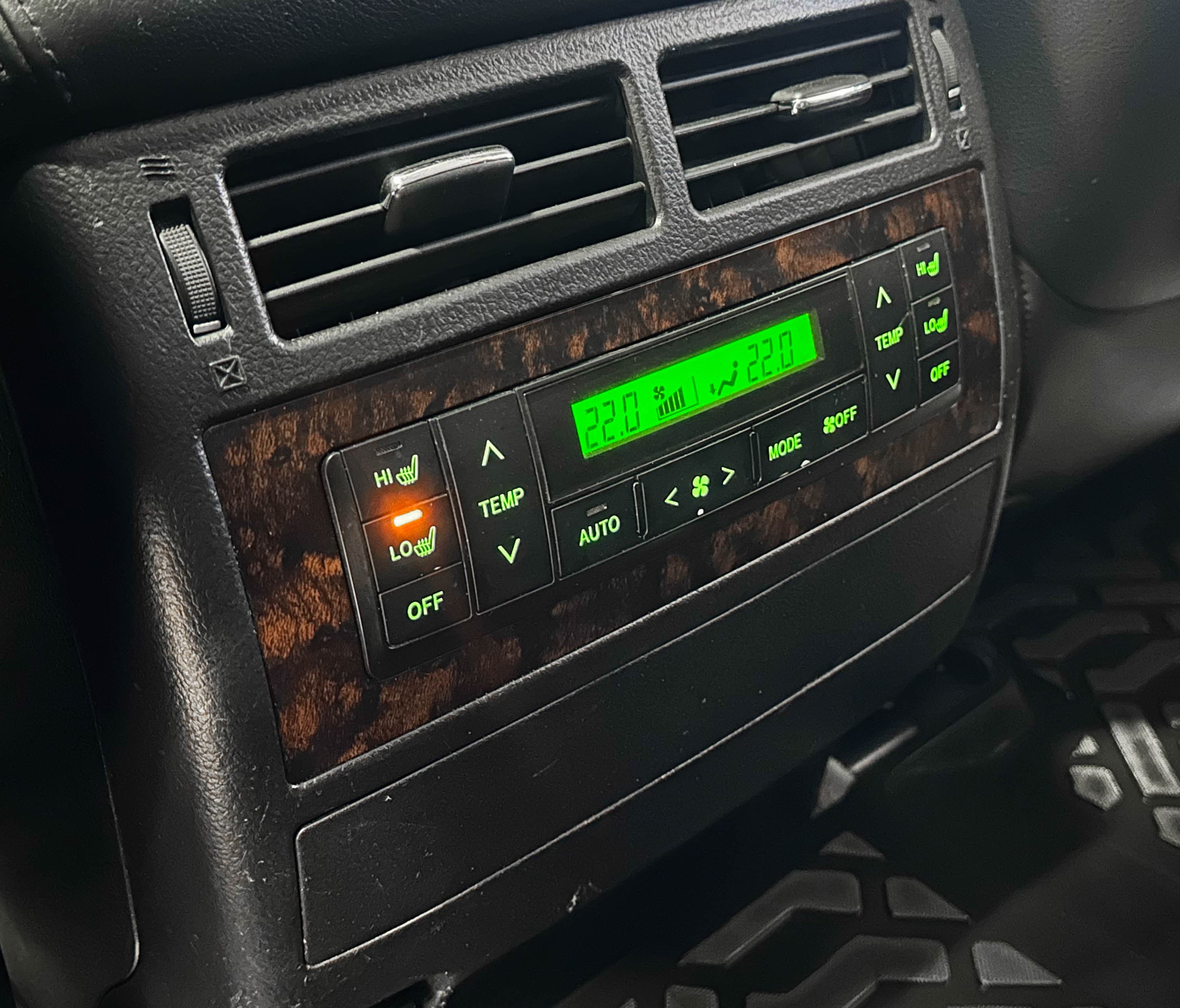 Toyota Land Cruiser - фото 29