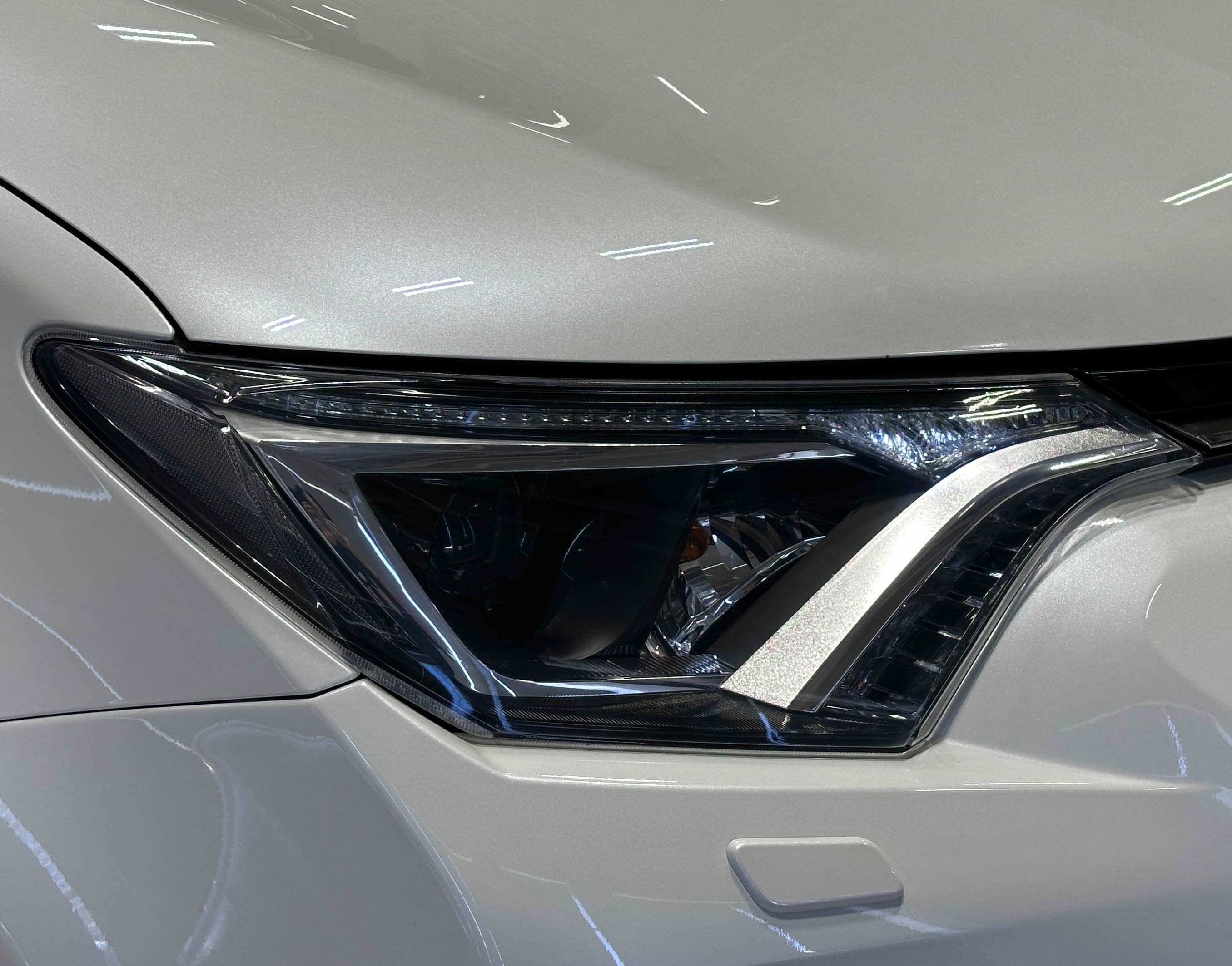 Toyota RAV4 - 2