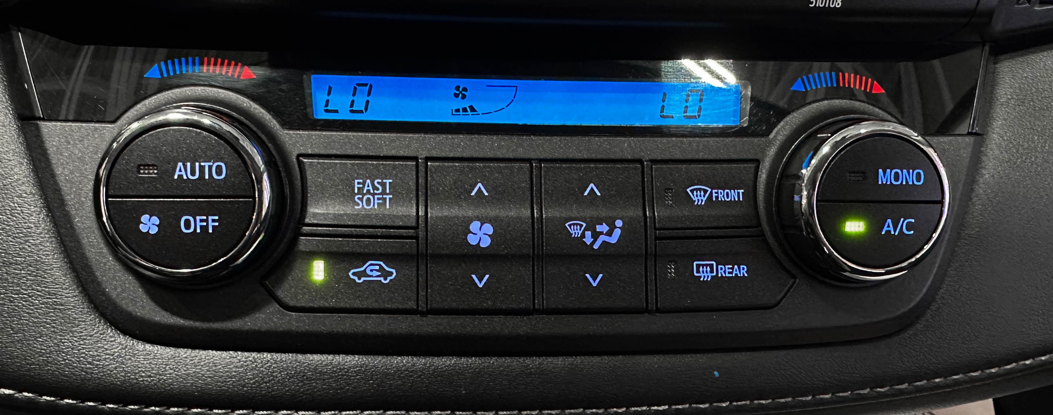 Toyota RAV4 - фото 21