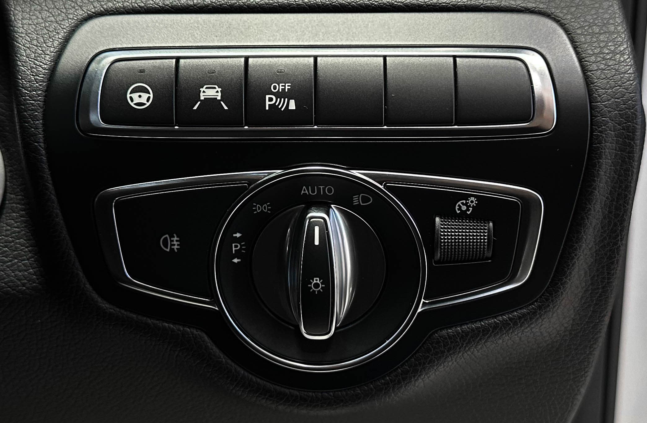 Mercedes-Benz C-Класс - фото 18