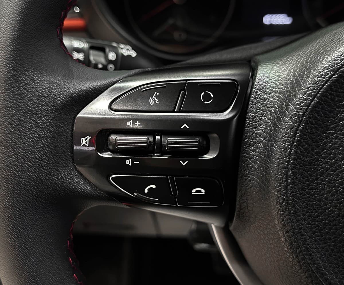 Kia Rio - фото 19