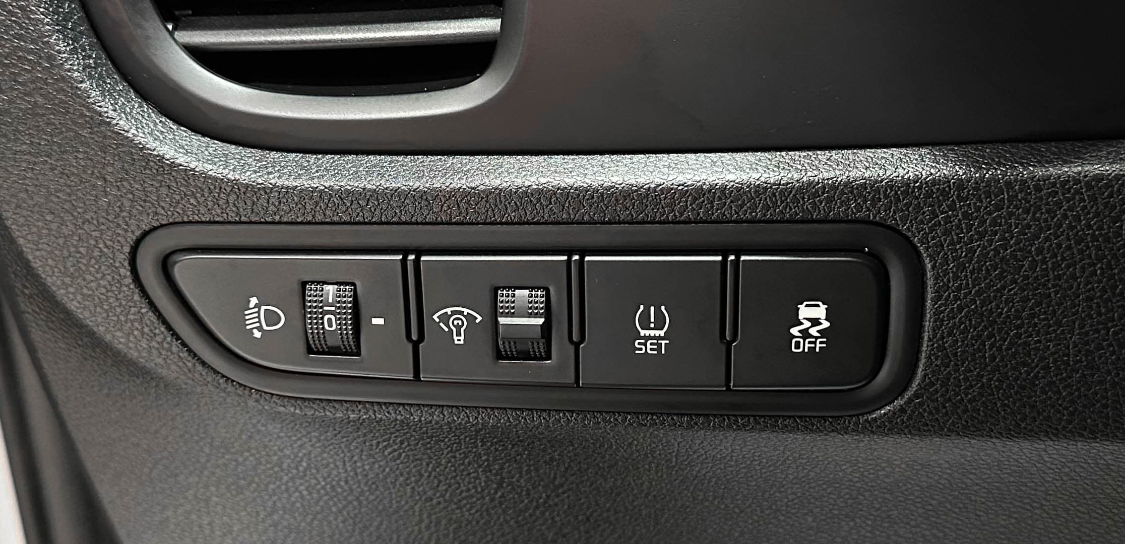 Kia Rio - фото 18