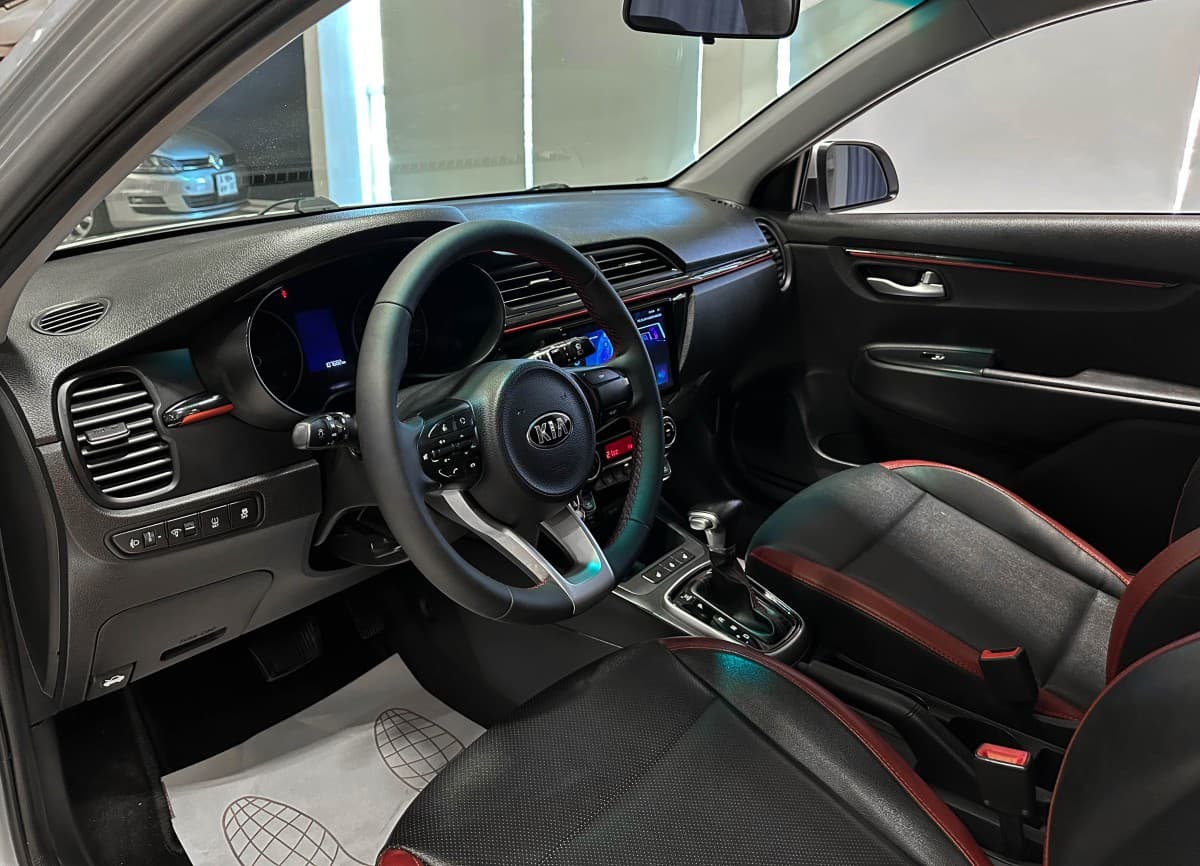 Kia Rio - фото 10