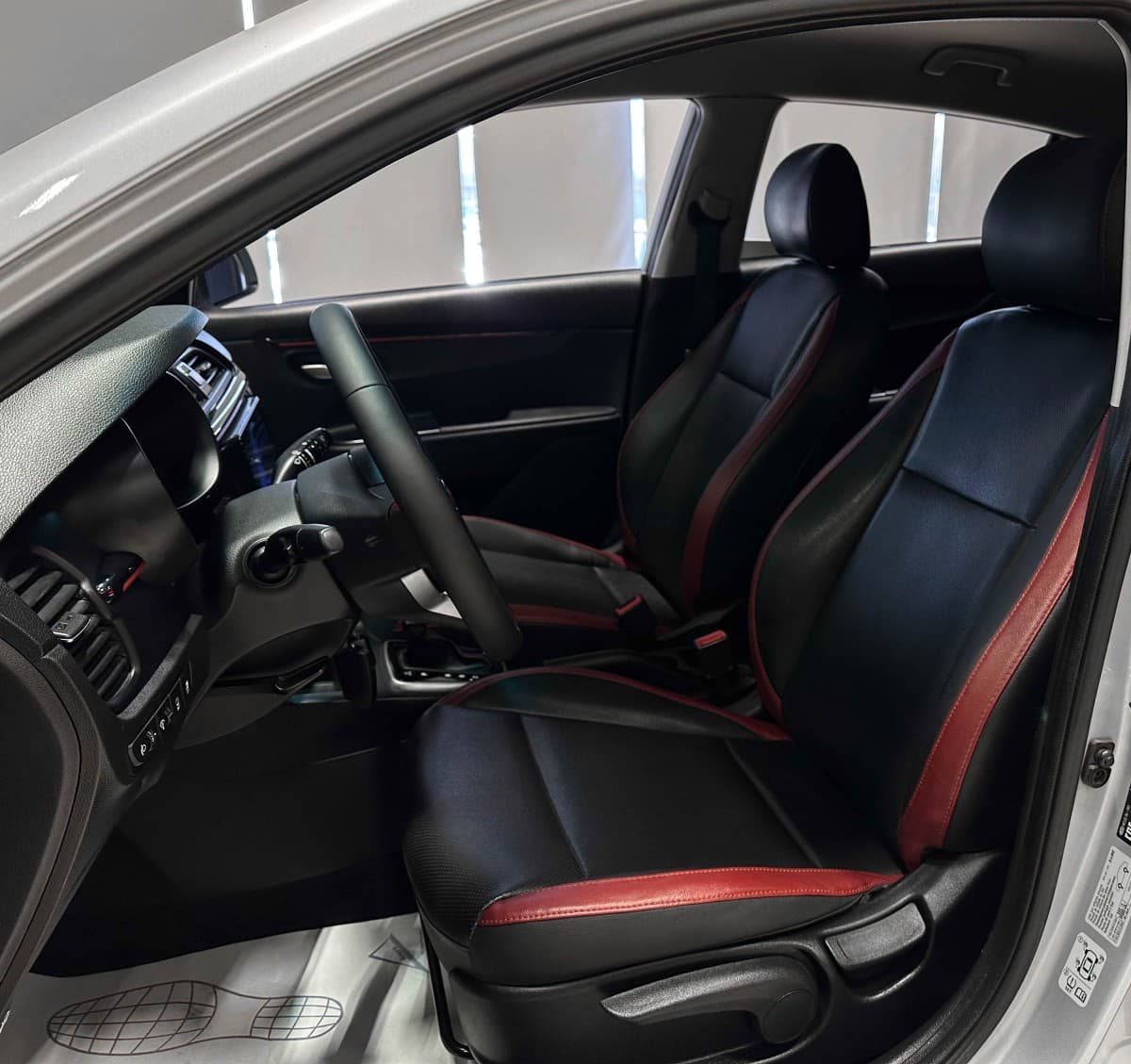 Kia Rio - фото 11