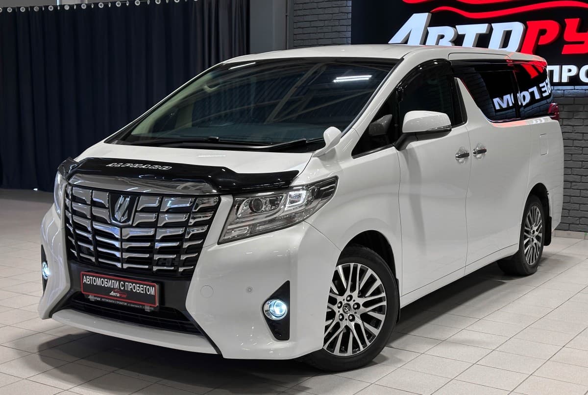 Toyota Alphard - 2