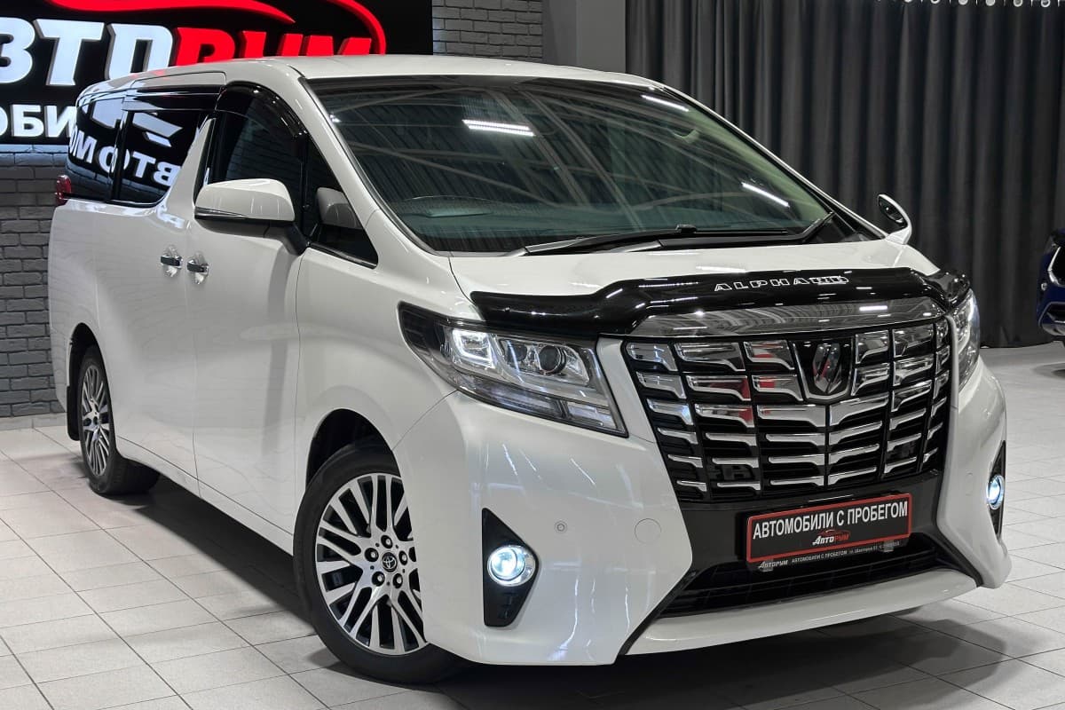 Toyota Alphard - 5