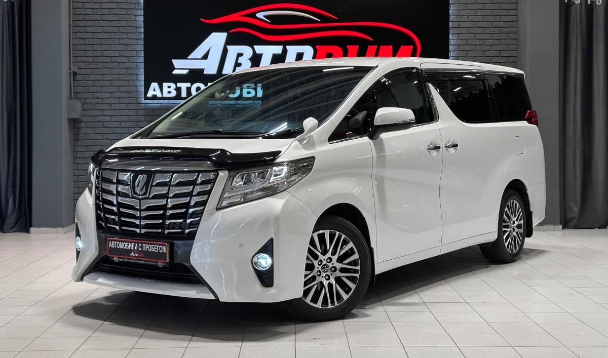 Toyota Alphard - 1
