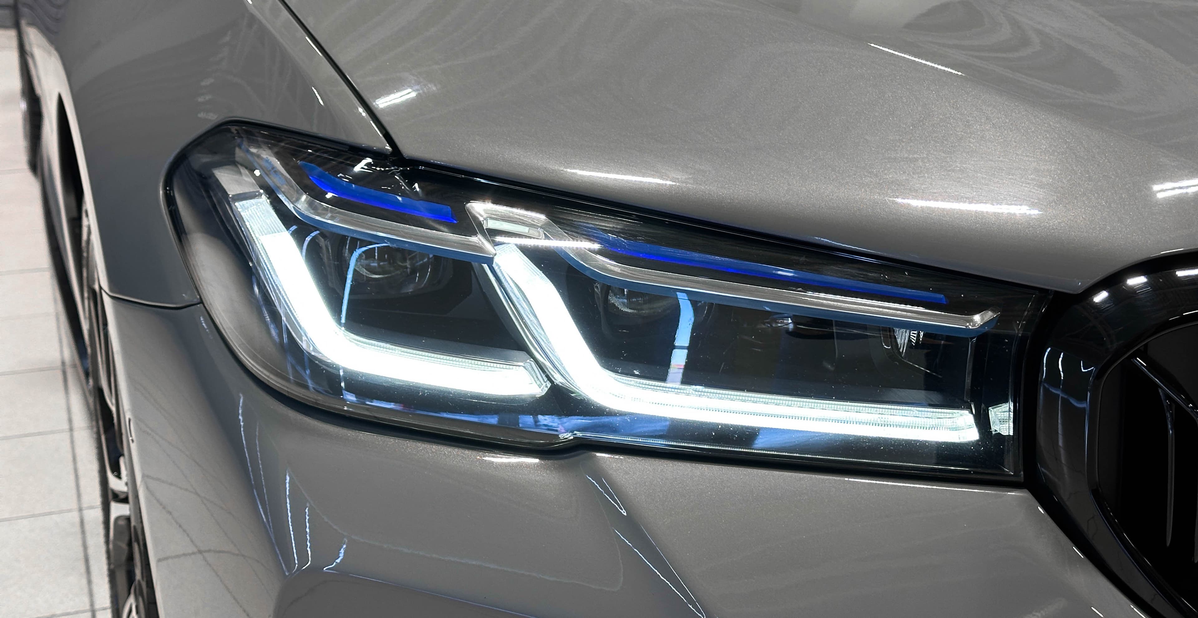 BMW 5 серии - фото 4