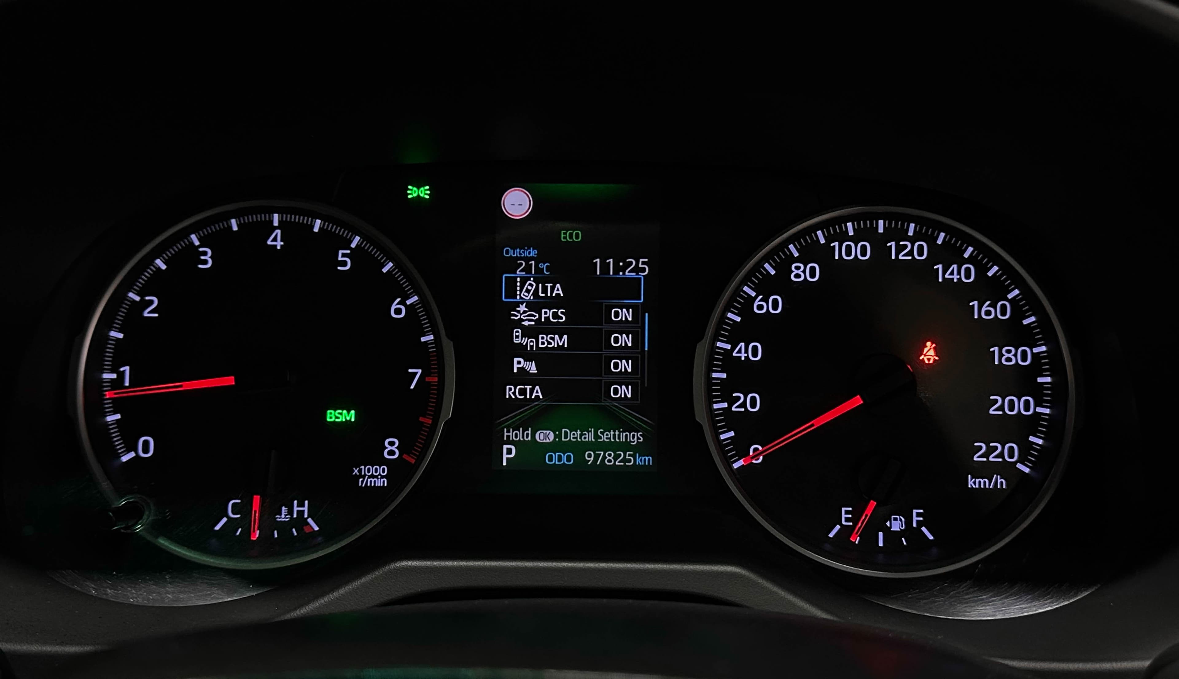 Toyota RAV4 - фото 18