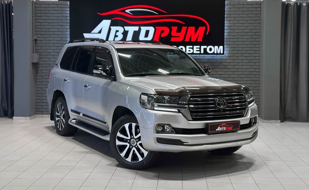 Toyota Land Cruiser 200 - фото 1