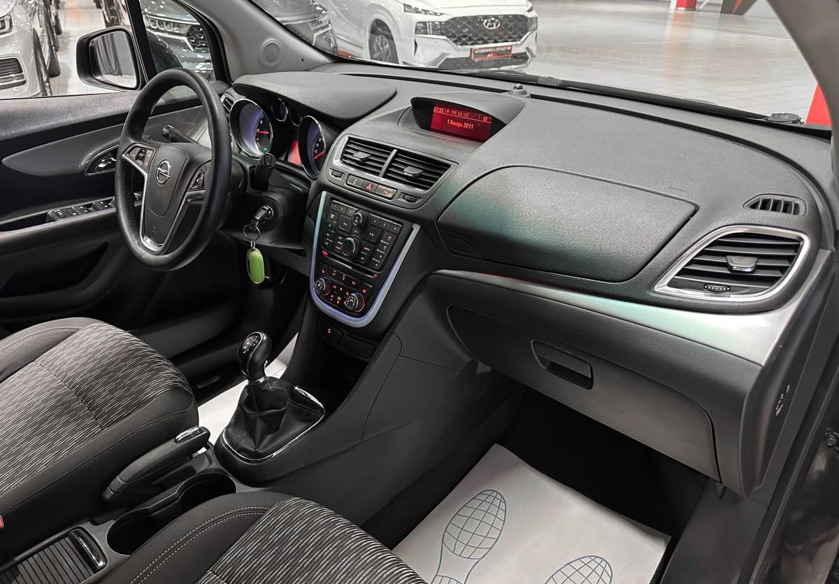 Opel Mokka - фото 16