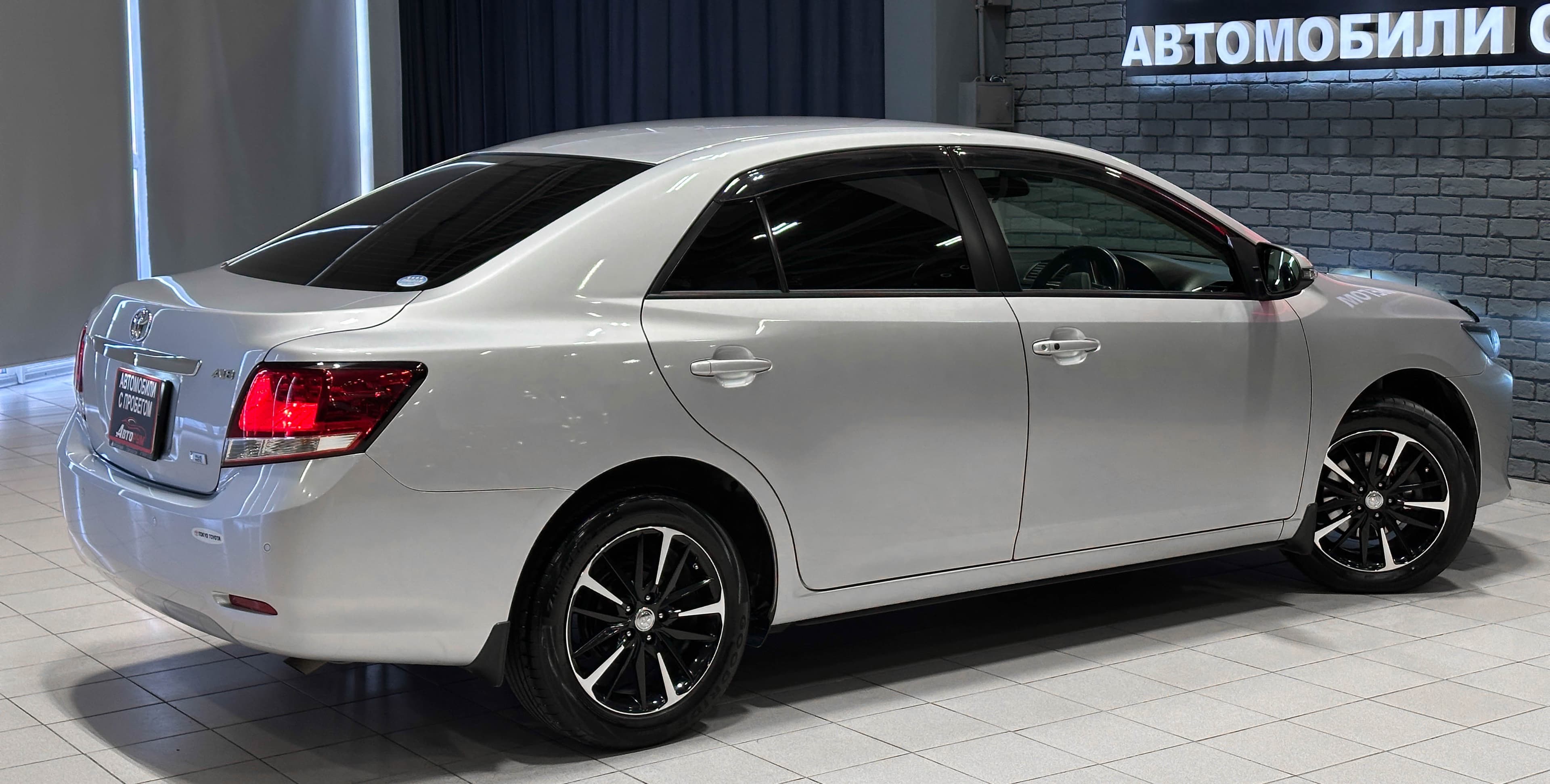 Toyota Allion - фото 6