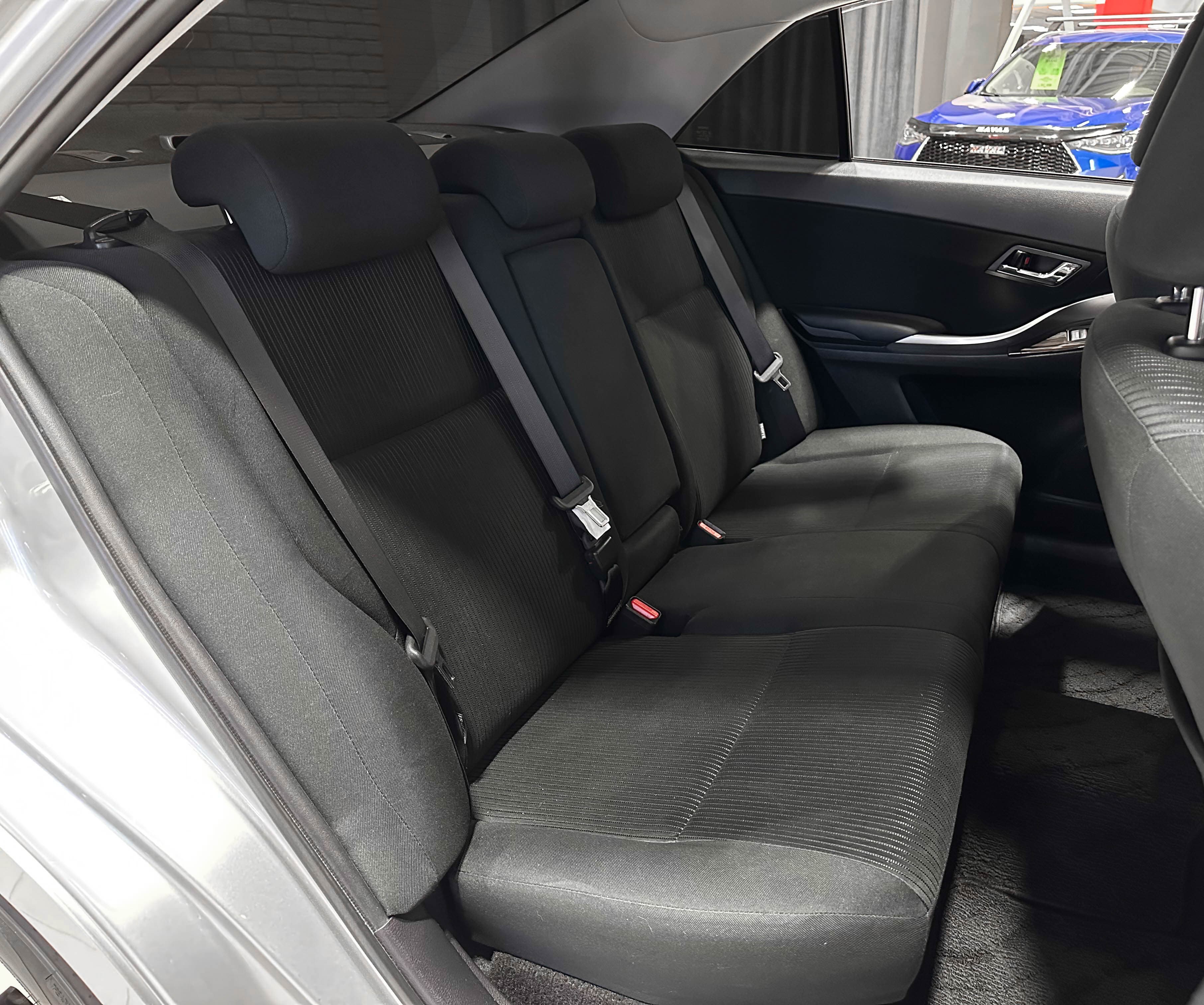 Toyota Allion - фото 12