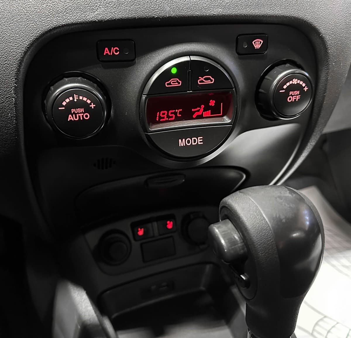 Kia Rio - фото 21