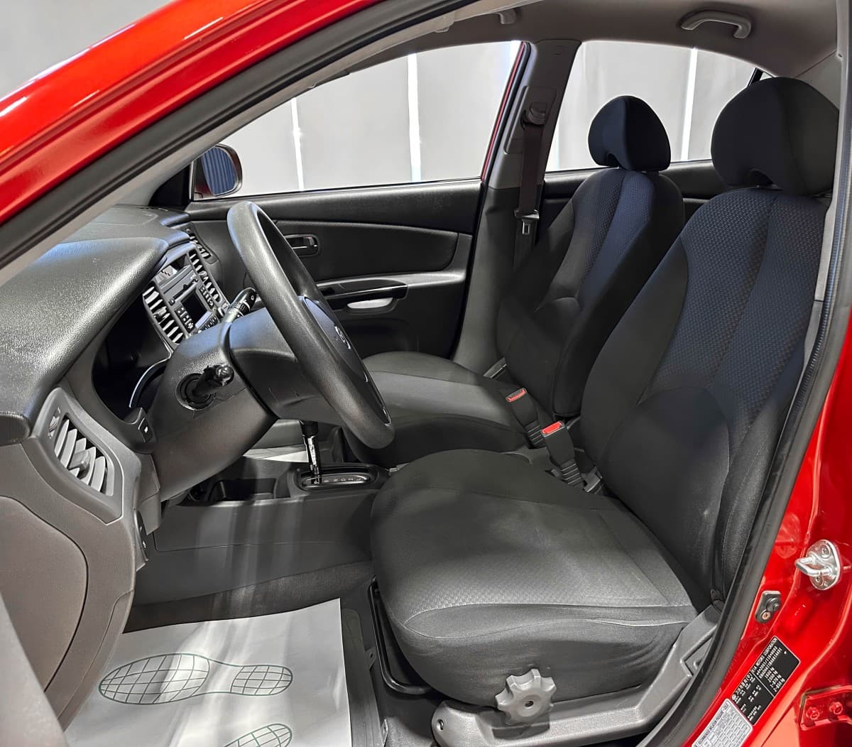 Kia Rio - фото 11