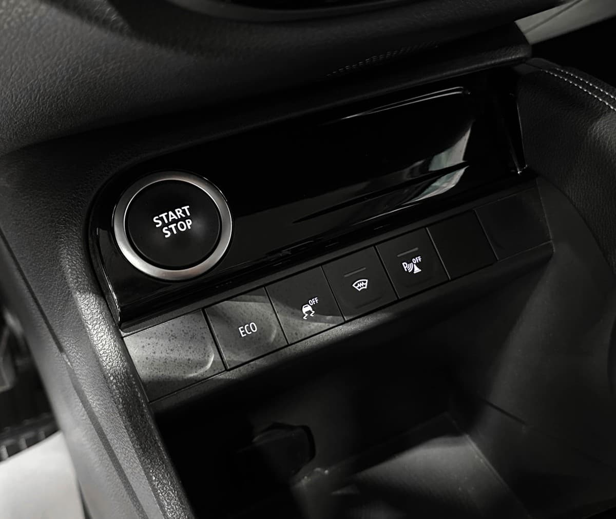 Renault Kaptur - фото 23