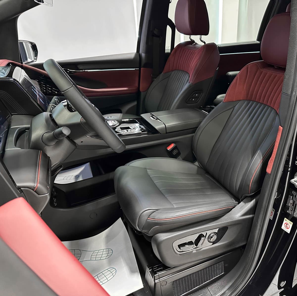 GAC Trumpchi M8 - фото 11