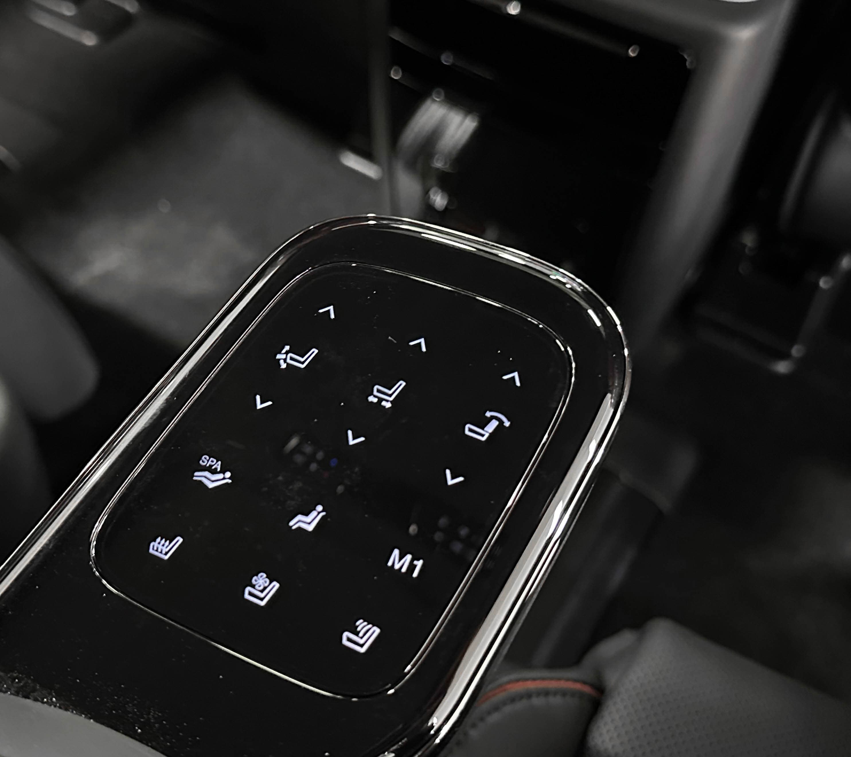 GAC Trumpchi M8 - фото 28