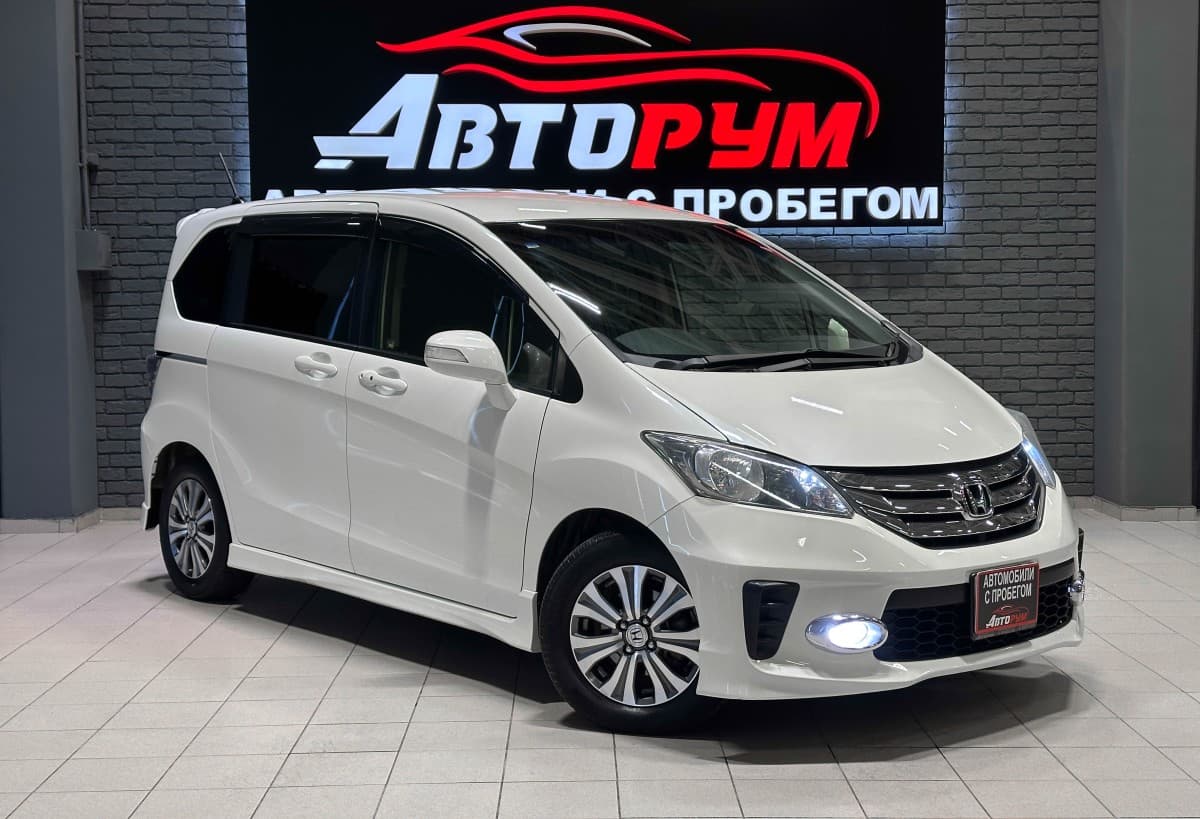 Honda Freed - 1