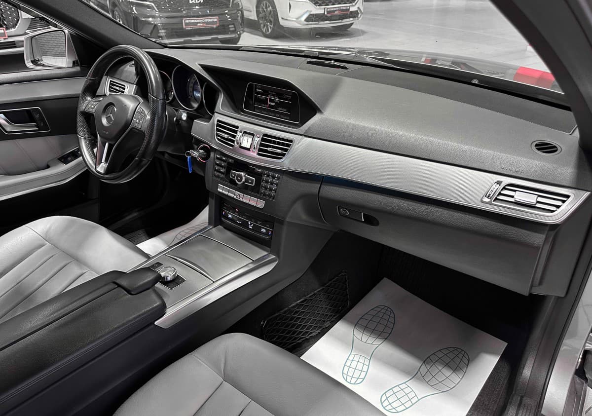 Mercedes-Benz E-Класс - фото 16