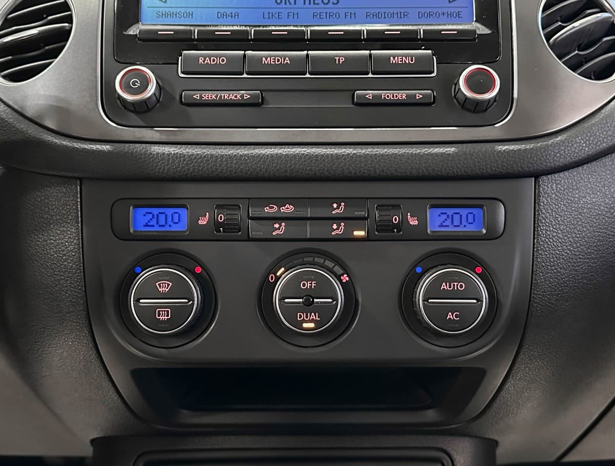 Volkswagen Tiguan - фото 21