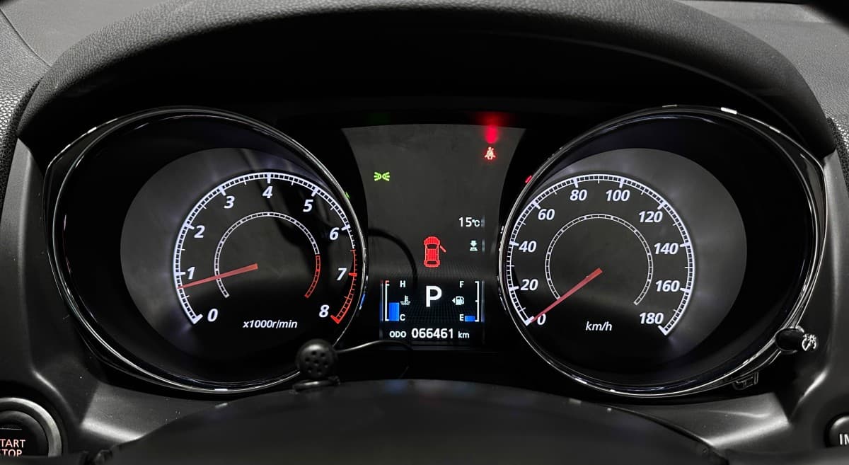 Mitsubishi RVR - фото 20