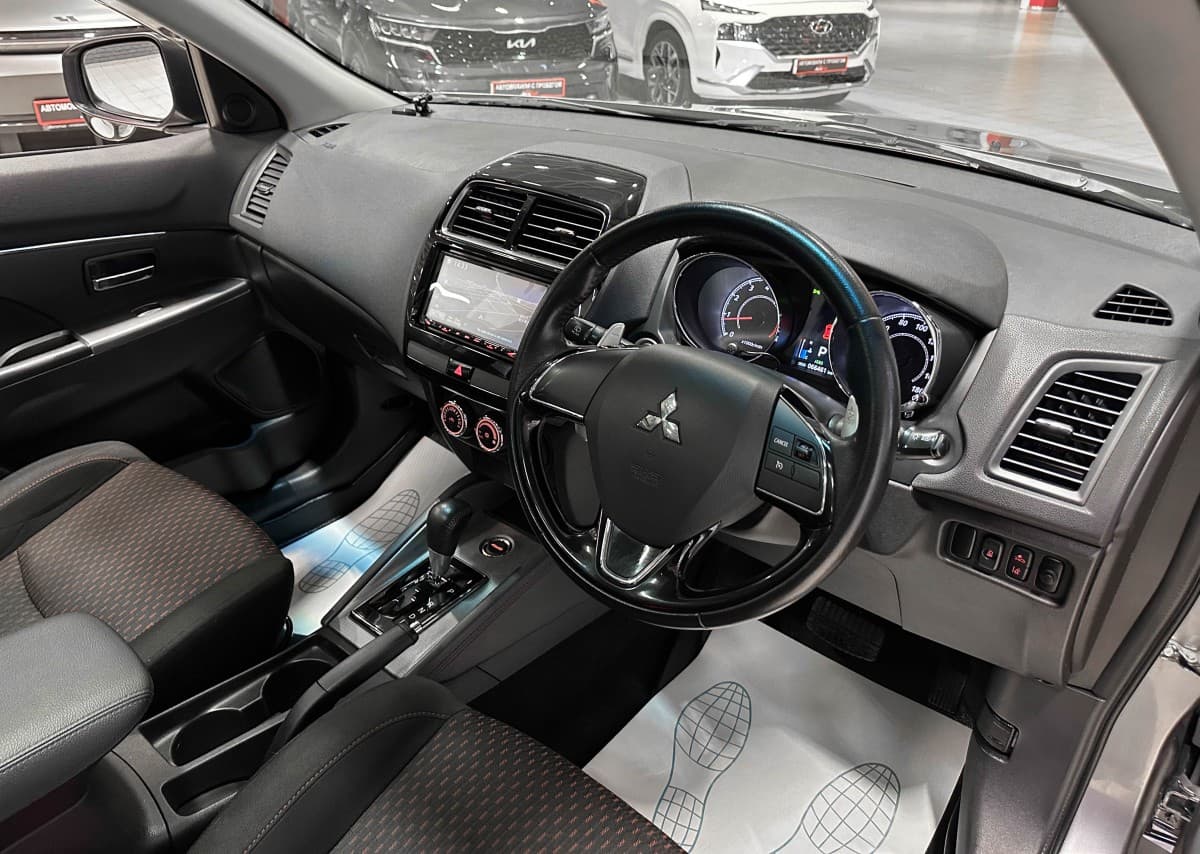 Mitsubishi RVR - фото 10