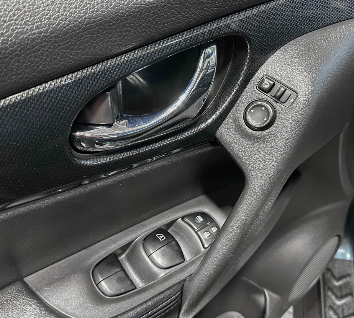 Nissan X-Trail - фото 18