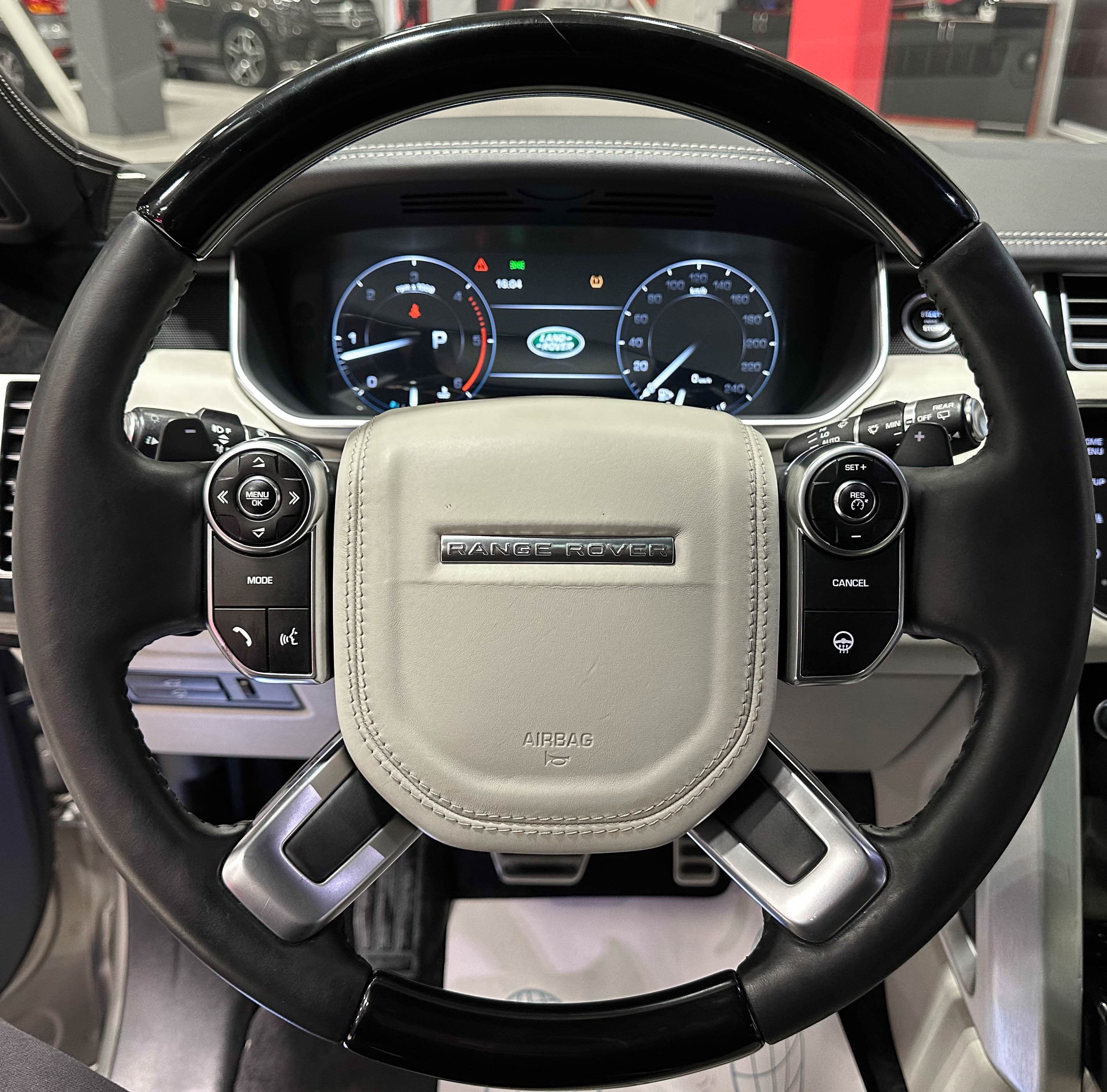Land Rover Range Rover - фото 33