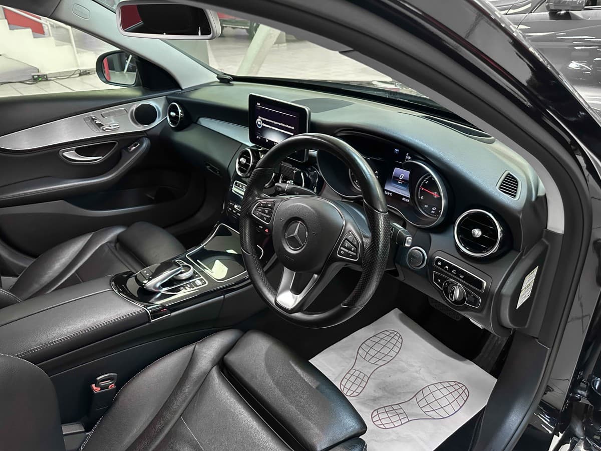 Mercedes-Benz C-Класс - фото 9