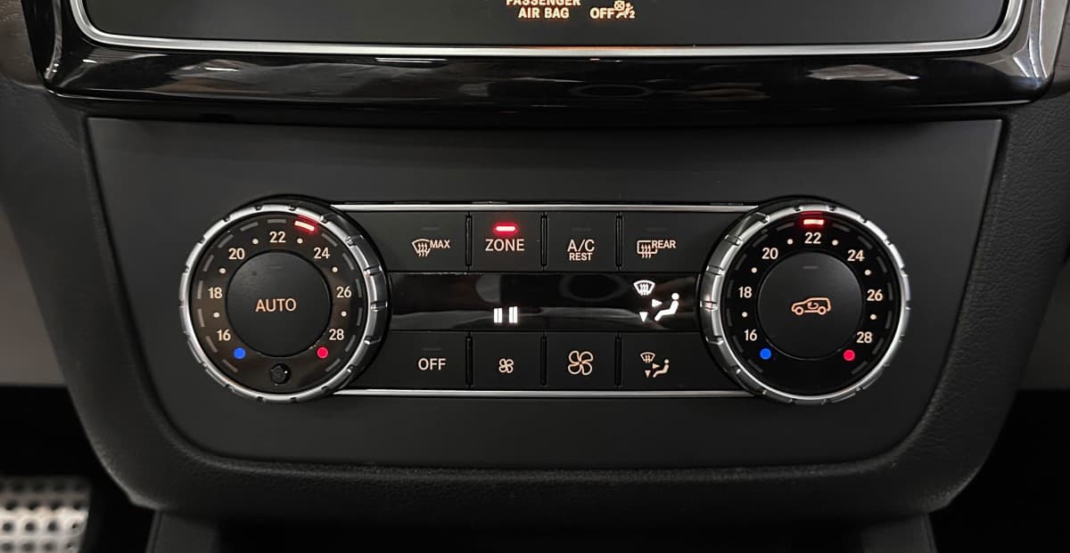 Mercedes-Benz GLE-Класс - фото 29