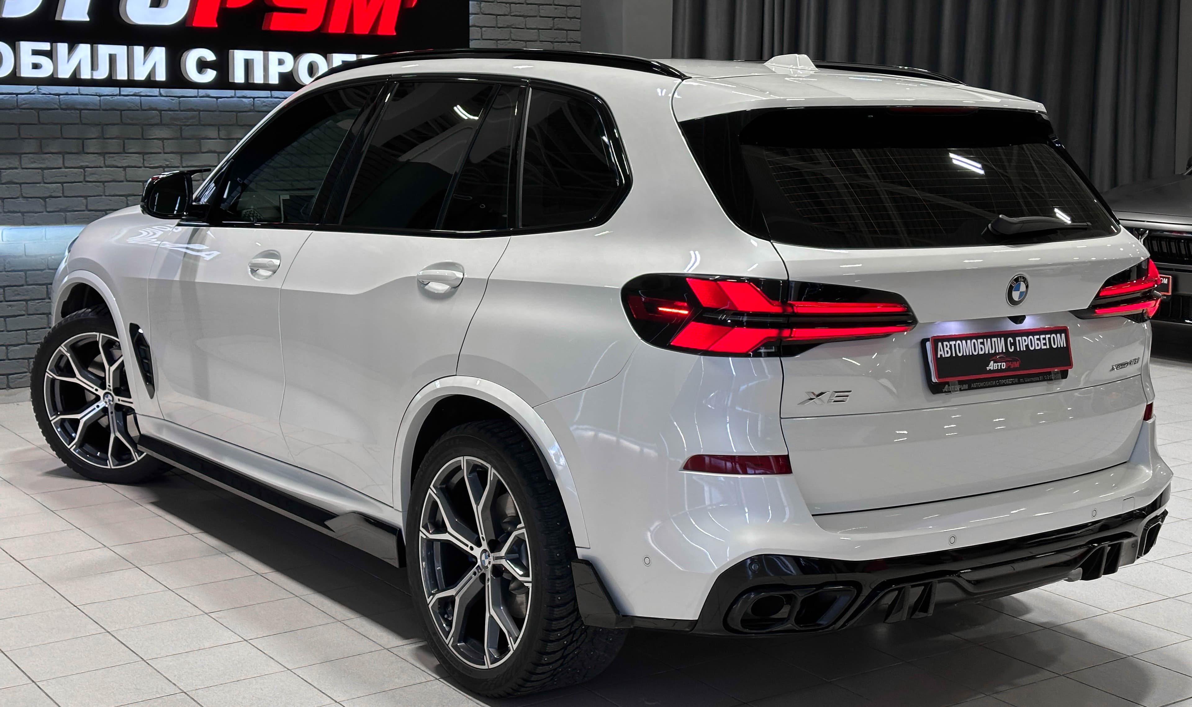 BMW X5 - фото 11
