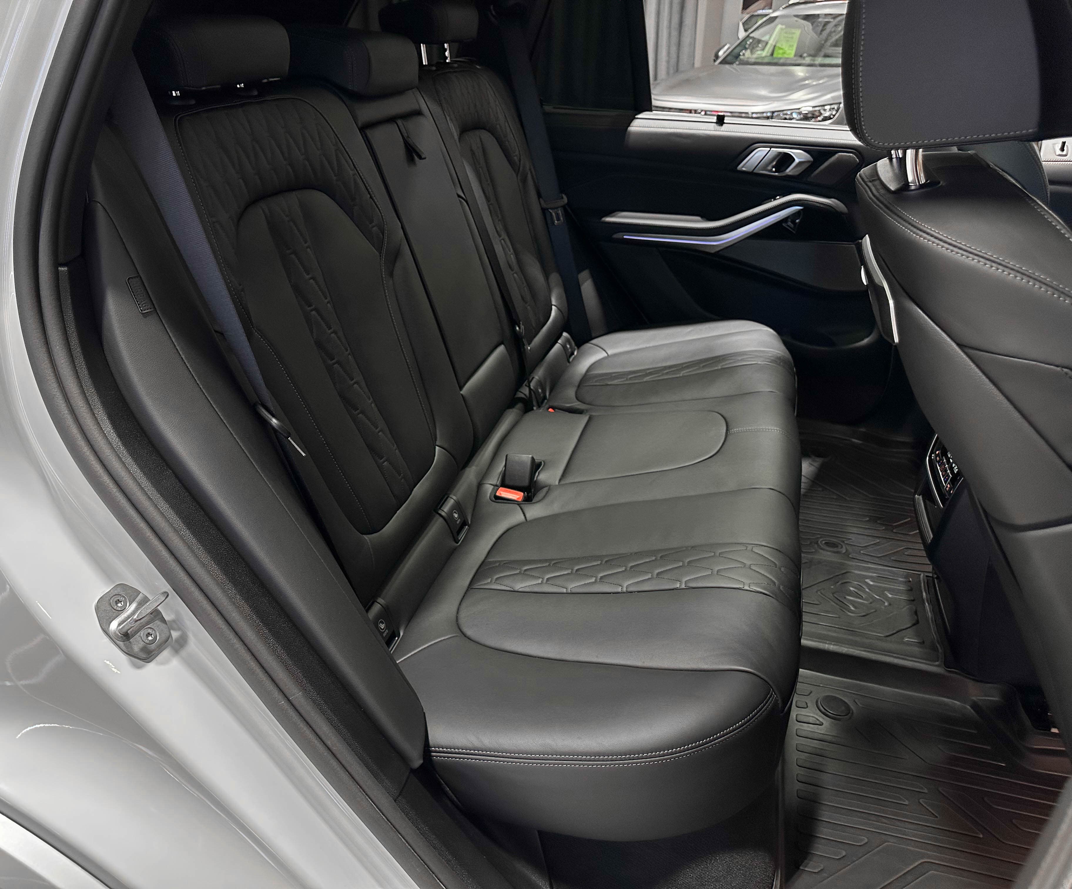 BMW X5 - фото 17