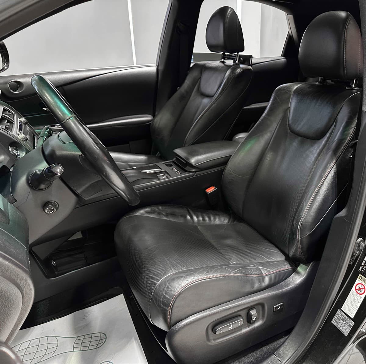 Lexus RX 350 - фото 11
