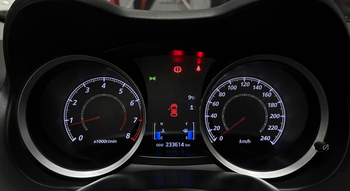 Mitsubishi Lancer - фото 18