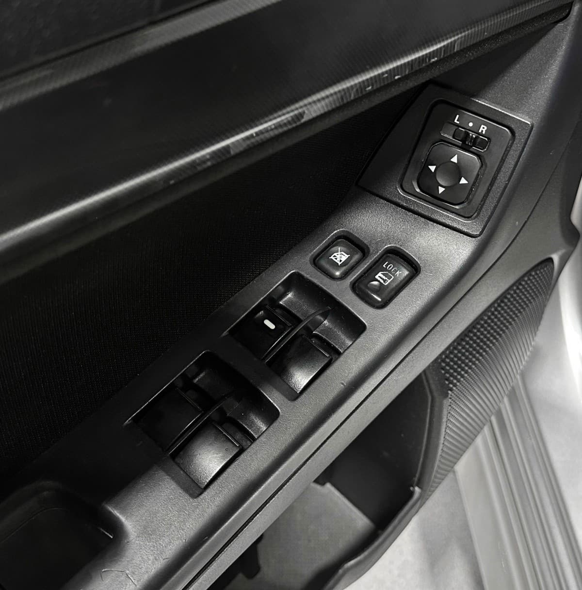 Mitsubishi Lancer - фото 17
