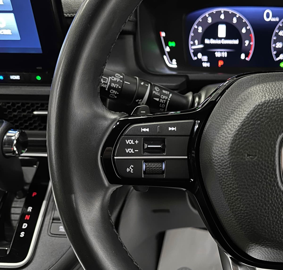 Honda Stepwgn Spada - фото 21